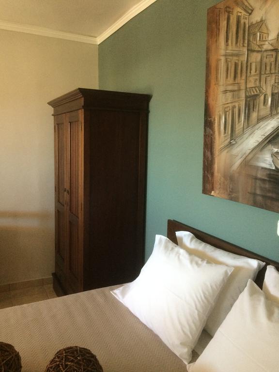 N&Μ Apartment Méthana Екстериор снимка